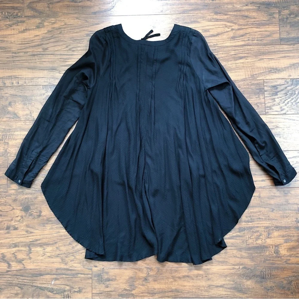 Free People • Sisters of the Moon blouse sheer black batiste high low pintuck
